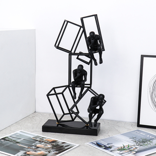 几何金属黑色烤漆铁艺思考者摆件现代简约样板房电视柜雕塑工艺品