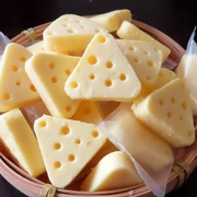 鲜乳芝士三角酪原味奶酪散称独立小包内蒙古奶酪办公室解饿小零食