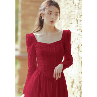 赫本风春季法式方领红色裙子，花边领长袖连衣裙，大摆显瘦宫廷裙
