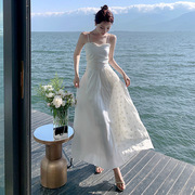 超仙白色露背连衣裙高级感女夏季吊带，裙子设计感小众仙女长裙