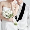 韩式新娘手捧花韩系婚纱照，拍摄郁金香手捧花结婚婚礼，白色手拿花