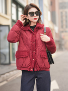 酒红色棉服女短款冬季2022时尚显瘦保暖翻领，小香风棉衣外套厚