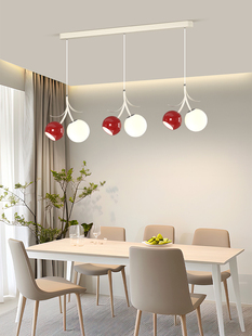 丹麦奶油风餐厅吊灯饭厅，北欧现代创意3头轻奢led意大利餐桌吧台灯