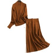 纯色宽松极简风蝙蝠型长袖，v领女针织衫，开衫高腰半身裙女套装m301