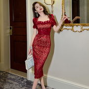 法式酒红色高贵气质连衣裙2024女收腰显瘦泡泡袖包臀蕾丝裙子