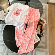 运动休闲粉色套装女夏季2023年时尚洋气，减龄网红短袖阔腿裤两件套