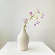北欧简约风格白色陶瓷花瓶干花装饰摆件客厅插花现代花器家居饰品
