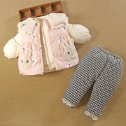 0一1岁女宝宝秋冬装外出三件套加厚羽绒，棉衣婴儿服分体款外套装季