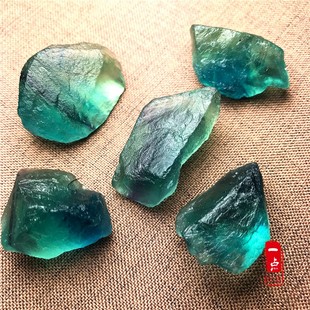 一点水晶原石 天然绿色蓝色紫色萤石摆件原石原矿毛料 水晶石标本
