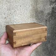 金丝楠木盒榫卯收纳盒小实木盒老料小叶桢楠首饰盒翻盖楠木木盒