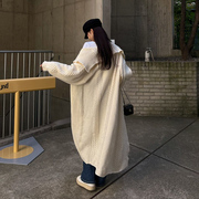 韩国女装M2023冬款个性披肩翻领宽松长款文艺纯色针织开衫