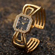 镶钻女表时尚个性创意八边形表盘手镯表时装表潮石英腕表女士手表