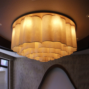 现代新中式祥云酒店大堂，布艺工程灯具大气餐厅，客厅圆形羊皮吸顶灯