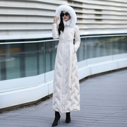 白色长款羽绒服女冬季2023显瘦气质高端大气白鸭绒长外套954