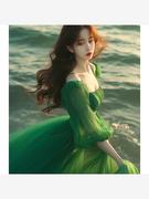 茶歇法式沙滩长裙高端精致超好看仙女，气质绿色雪纺连衣裙子女夏季