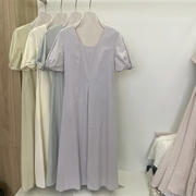 淡紫色泡泡袖垂感连衣裙女夏季2024新法式(新法式)高腰，显瘦设计感a字长裙