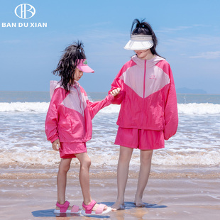 亲子装女童防晒套装洋气中大童2024女装夏季休闲海边两件套潮