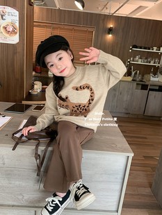 韩系气质女童猫猫针织毛衣，套头毛衫宝宝卡其喇叭裤套装2023年秋冬