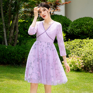 美妃v领紫色仙女女长袖连衣裙2023设计感小众春夏季显瘦短款