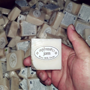 泰国破香皂JAM大米皂进口手工香皂65克卸妆沐浴洗脸香皂