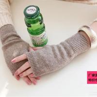 羊毛绒半指手套男女秋冬季可爱韩版情侣，保暖无指短款学生针织露指