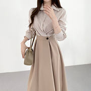 韩国chic气质优雅polo领条纹，撞色拼接假两件一粒扣收腰长袖连衣裙