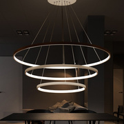led餐厅吊灯后现代简约小圆环三头家用创意个性，饭厅极简客厅灯。
