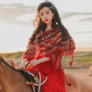 茶卡盐湖旅游裙子红色连衣裙民族风，云南大理沙漠，度假刺绣流苏长裙