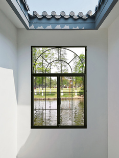 黑色铝合金窗户法式复古拱形，艺术玻璃平开窗铁艺阁楼室内装饰隔断