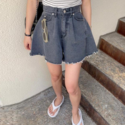 韩国chic夏季复古高腰，一粒扣双口袋，宽松阔腿毛边牛仔短裤女