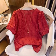 红色雪纺衬衫女夏季2024洋气，时尚拼接圆点设计感宽松短袖上衣
