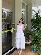 初恋白月光(白月光)裙，2024夏季法式度假风，层层蛋糕显收飘逸吊带连衣裙
