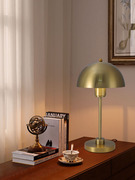 定制轻奢花苞床头灯现代简约卧室书房桌灯北欧设计师，创意书桌装饰