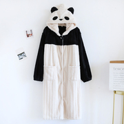 秋冬情侣熊猫法兰绒睡裙带，帽中长款珊瑚绒，家居袍开衫大码加肥卡通