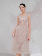 越南小众2024夏季蕾丝水溶收腰小礼服连衣裙设计感无袖伴娘裙