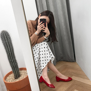 红色单鞋女2024春韩版漆皮浅口平底圆头中跟粗跟蝴蝶结小红鞋