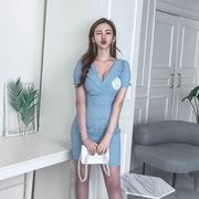 2024夏季韩版女人味气质V领OL职业西装领修身显瘦包臀格子连衣裙