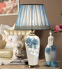 高档现代极简轻奢陶瓷台灯欧式客厅书房卧室美式雕花镂空丝纱灯罩