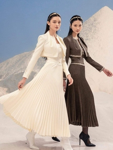 越南设计师百褶吊带长款连衣裙短外套气质名媛小香风套装女