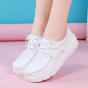 软底护士鞋女白色23春夏季韩版平底坡跟，透气防滑小白单鞋代发