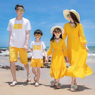 2023夏装亲子装一家三口海边度假母女装沙滩裙黄色连衣裙长裙