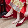 中式婚礼结婚鞋子女平底婚鞋孕妇新娘鞋酒红色秀禾服主婚纱两穿