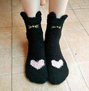 袜子女珊瑚绒袜秋冬季睡觉袜加绒加厚保暖短袜卡通袜中筒地板袜