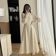 高级感法式新中式改良旗袍米色长袖连衣裙女春季气质显瘦长裙