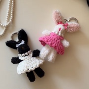 aililyba韩国进口白色毛线，裙子兔子钥匙扣ins同款可爱毛绒包包挂