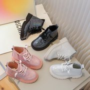 女童鞋子粉色洋气马丁靴2023春秋，款儿童冬季短靴宝宝秋冬靴子