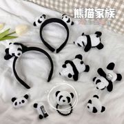 很流行日韩卡通饰品可爱小熊猫发圈发箍ins熊猫胸针趴趴公仔包包