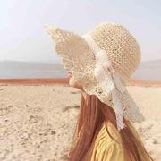 女式带沿今年夏季流行的帽子日式草帽，花朵花边太阳帽渔夫帽波浪边