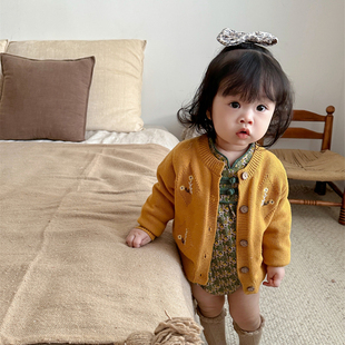 韩系秋装洋气女童开衫毛衣宝宝，菱形绣花长袖针织上衣婴儿毛织外套