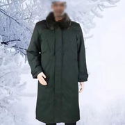 冬季绿色中长款纯色，寒区带毛领，棉大衣纯色拉链棉衣